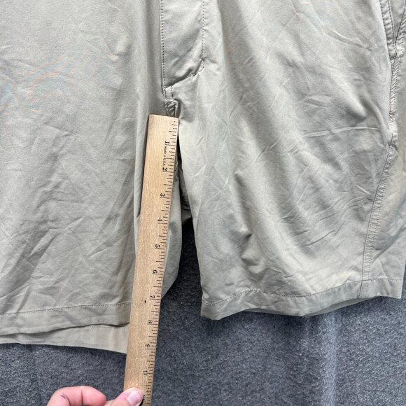 Footjoy Polo Shorts Men 33 Khaki Chino Flat Polyester Tan Beige Golf Performance - Picture 7 of 11